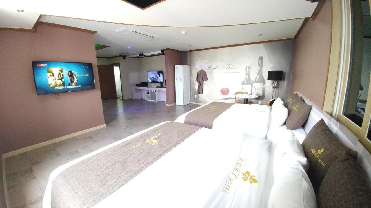 Iris Hotel Seosan Exteriér fotografie